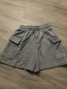 wild fable Gray Cargo Sweat Shorts with Drawstring